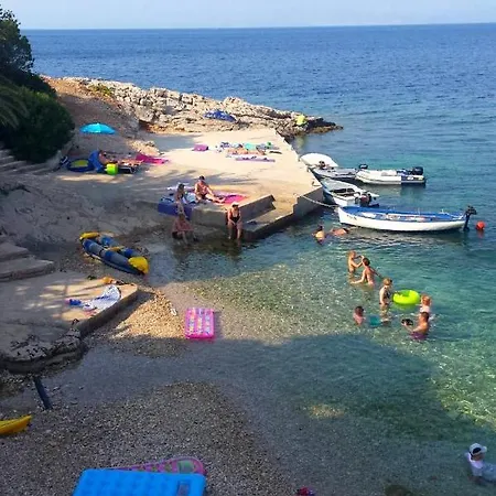 By The Sea Cove Pokrivenik, Hvar - 8673 Zastražišće